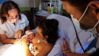 5  Démarrage de lallaitement en salle de naissance [upl. by Ahsetal]