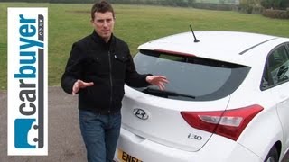 Hyundai i30 hatchback 20112017 review  Carbuyer  Mat Watson [upl. by Clova]