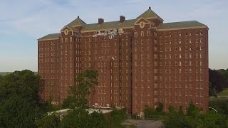 Exploring the Abandoned Kings Park Psychiatric Center [upl. by Yddur]