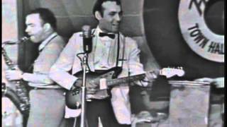 Carl Perkins Boppin The Blues Live 1959 [upl. by Blondell106]