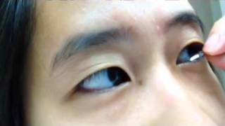 How To Apply And Remove Contact Lenses [upl. by Dedie]