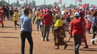 Moçambique vai a votos [upl. by Arabrab]