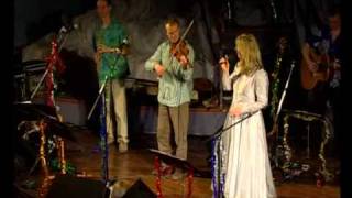 Maddy Prior and The Carnival Band  Ding Dong Merrily on High Live [upl. by Kovacs]