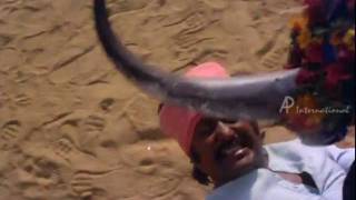 Murattu Kaalai  Tamil Movie  Scenes  Clips  Comedy  Songs  Rajni bull fight [upl. by Sissy]