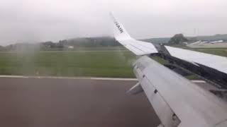 3 of the hardest Ryanair landings [upl. by Kathrine]