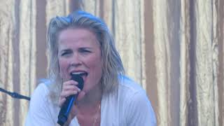 Ilse DeLange  The great escape [upl. by Agn]