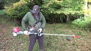 Review  Honda UMK425LE With Oregon Universal Brushcutter Blade [upl. by Enaek]