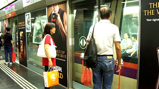 Metrosubway in Singapore Singapore MRT 地铁在新加坡 2011 [upl. by Esta930]