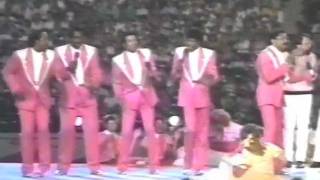 1986 The Temptations VS Four Tops [upl. by Llenoil]