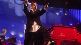 Elton John FULL HD  Pinball Wizard The Red Piano Las Vegas  2005 [upl. by Havstad]