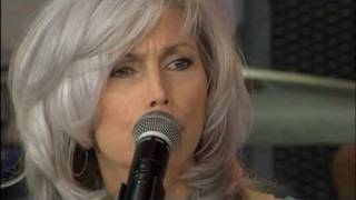 Emmylou Harris  Pancho and Lefty Live at Farm Aid 2003 [upl. by Pears]