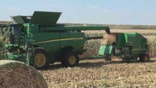 Hillco Single Pass Round Bale System  How it Works [upl. by Neall]