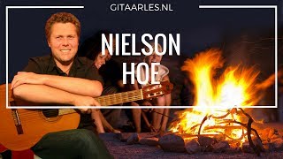 Hoe  Nielson amp Miss Montreal akkoorden leren spelen op gitaar [upl. by Suivatna]