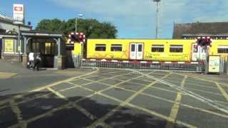 Birkdale Level Crossing [upl. by Atikihs]