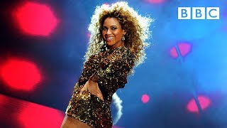 Beyoncé performs Irreplaceable  Glastonbury 2011  BBC [upl. by Shaina]