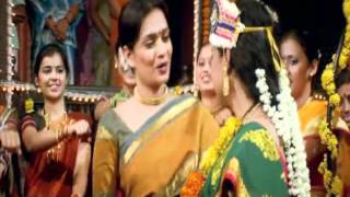 Marathi Baby Shower Dance Performance  Aai Tu Baba Mi  kunitari Yenar Yenar  Dhik Tana [upl. by Luckin]