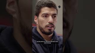 Suarez explains the Chiellini bite [upl. by Whyte]