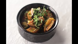 Aloo Baingan  Sanjeev Kapoor Khazana [upl. by Mabel]