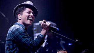 Bruno Mars  Liquor Store Blues Acoustic Live Rare Version 2011 [upl. by Pontias]